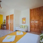 Tatil Evi Lemon House For Big Family In - Delicious Damouchari