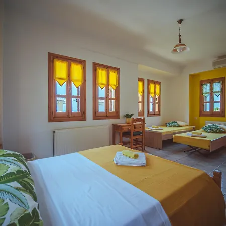 Holiday home Lemon House For Big Family In - Delicious