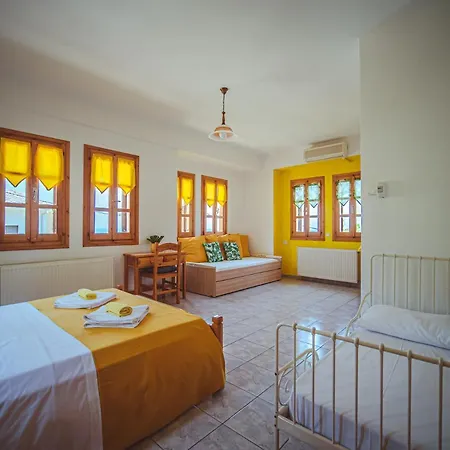 Lemon House For Big Family In - Delicious Holiday home