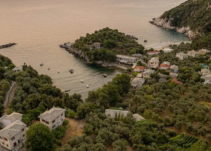 Lemon House For Big Family In - Delicious Holiday home *