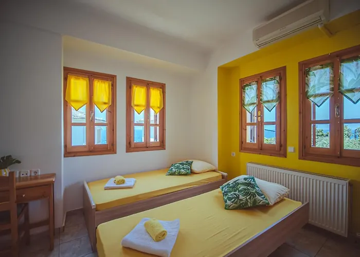 Holiday home Lemon House For Big Family In - Delicious *