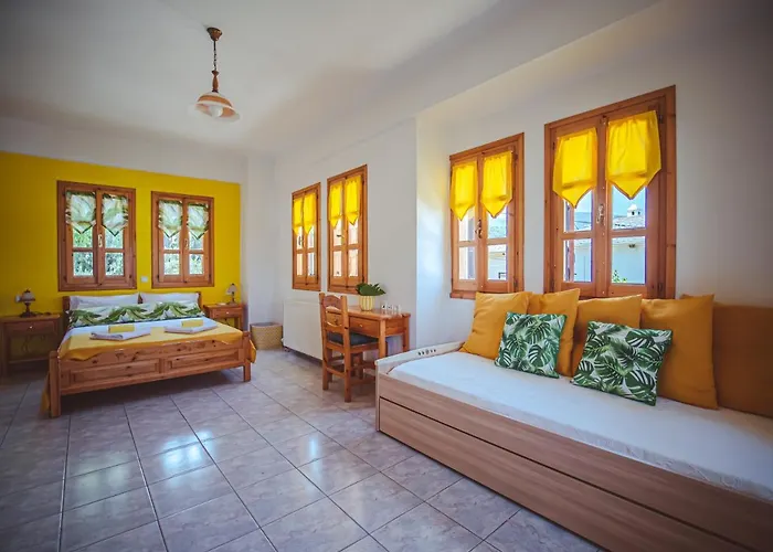 Lemon House For Big Family In - Delicious *